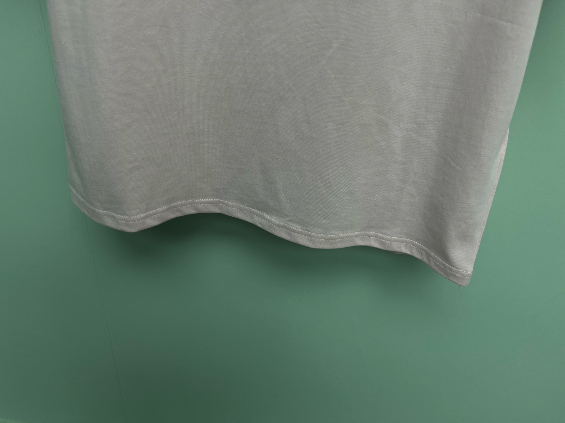 Women's short sleeves